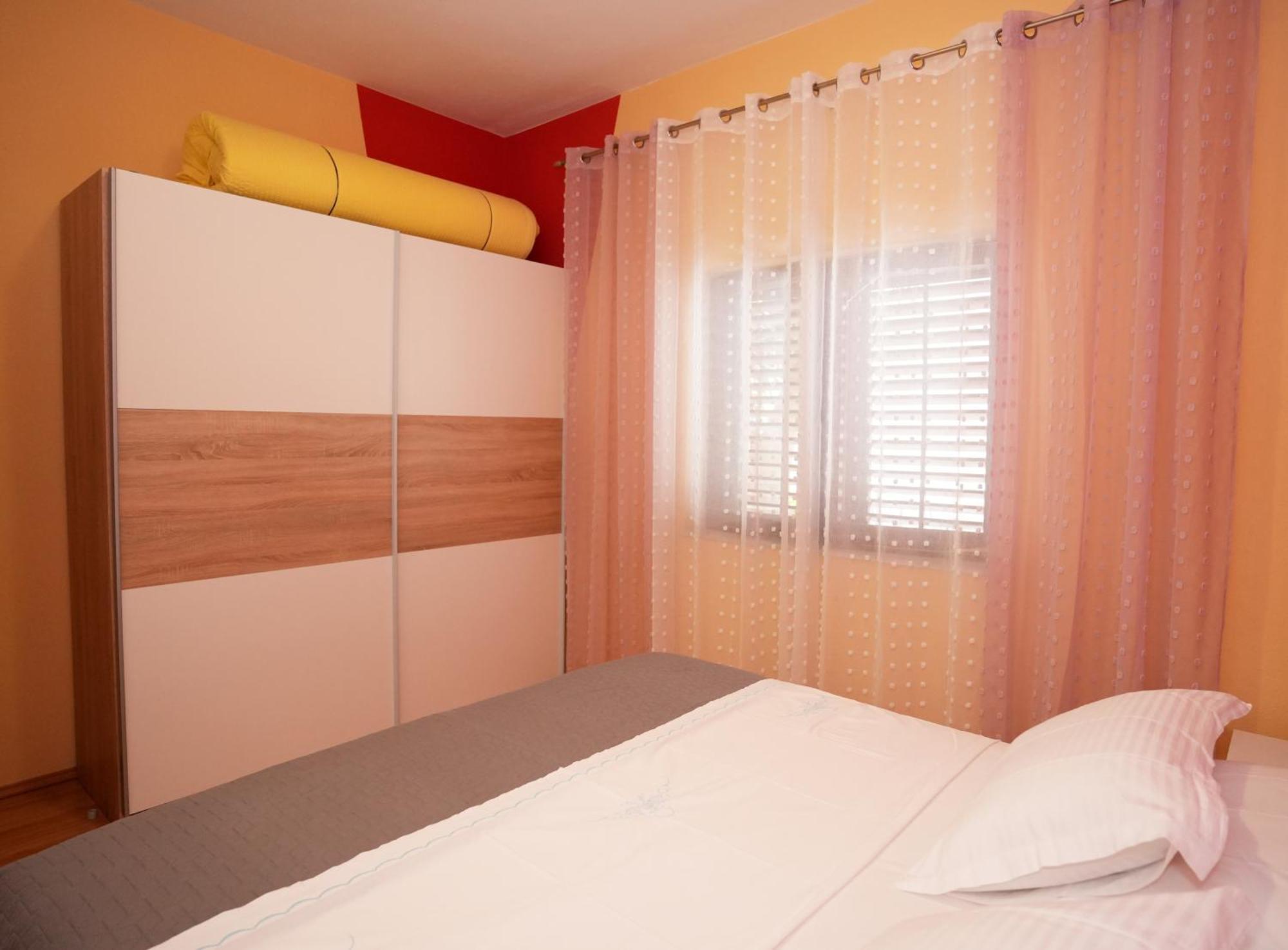 Apartment Beky ポドストラナ エクステリア 写真